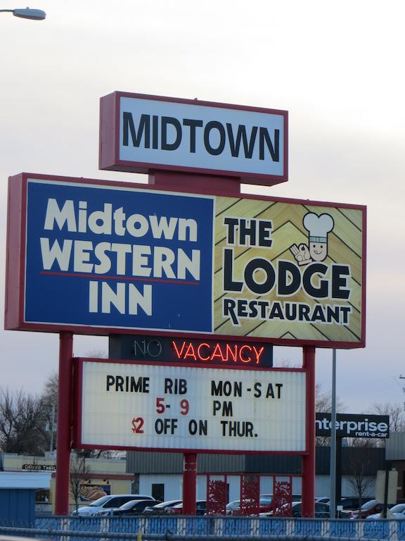 Midtown Western Inn - Карні Екстер'єр фото